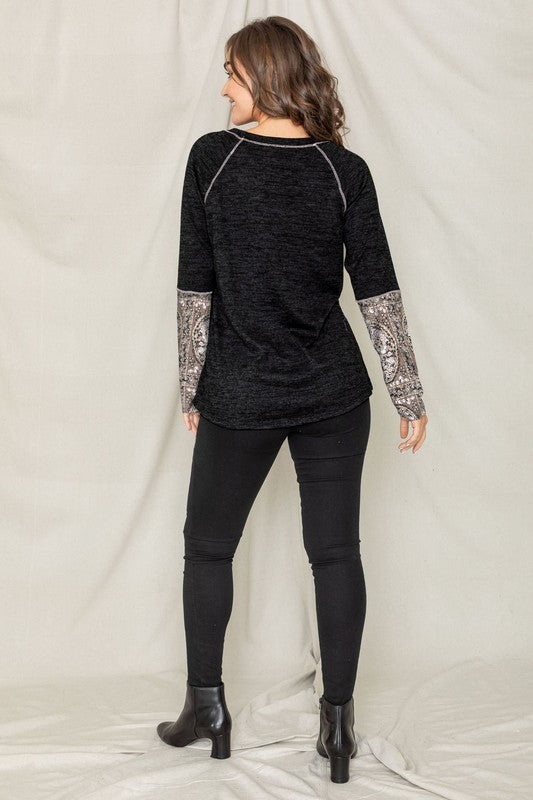 Stitch Accent Paisley Cuff Sleeve Tunic