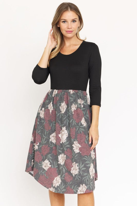 Quarter Sleeve Midi Dress