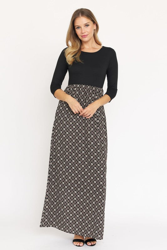 Quarter Sleeve Maxi Dress