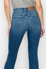 PLUS SIZE - HIGH RISE SLIM STRAIGHT JEANS