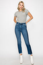 PLUS SIZE - HIGH RISE SLIM STRAIGHT JEANS