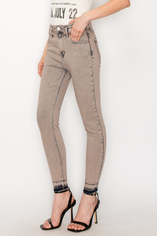 HIGH RISE STRETCH SKINNY JEANS