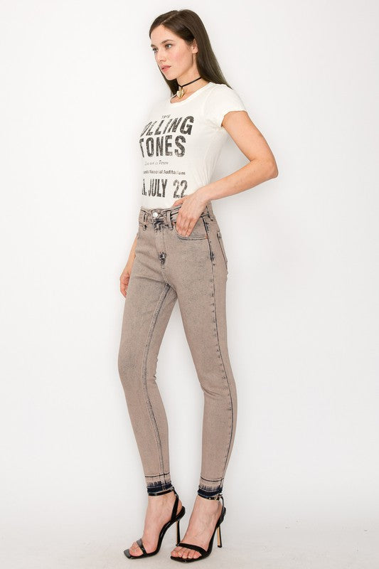 HIGH RISE STRETCH SKINNY JEANS