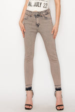 HIGH RISE STRETCH SKINNY JEANS