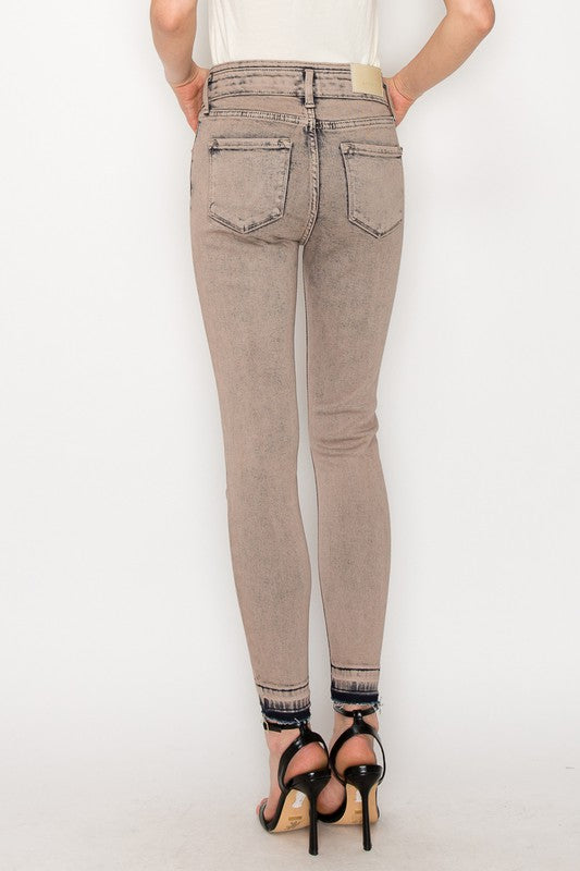 HIGH RISE STRETCH SKINNY JEANS